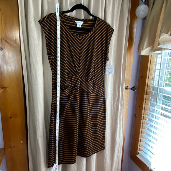 Liz Claiborne Knit Dress - Picture 11 of 13